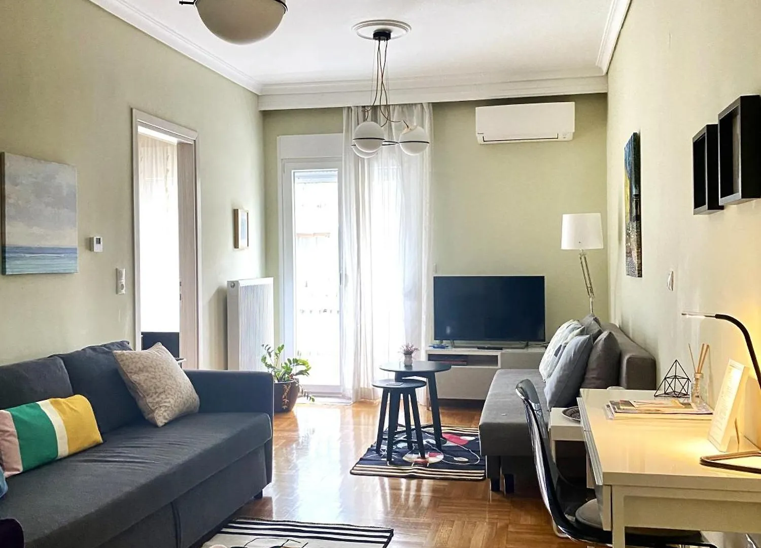 Aristotelis Cozy And Playful At Roman Forum Tesalónica Apartamento
